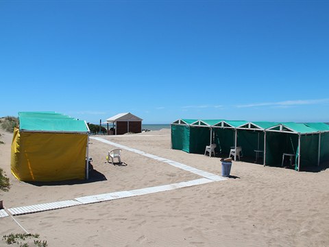 Playa frente al Hotel Mirador